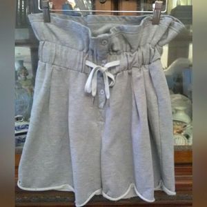 BNWOT SWEATSHIRT SHORTS GREY SZ. SM BY ETROPHE STUDIOS COMFORT HIGH WAIST TIE